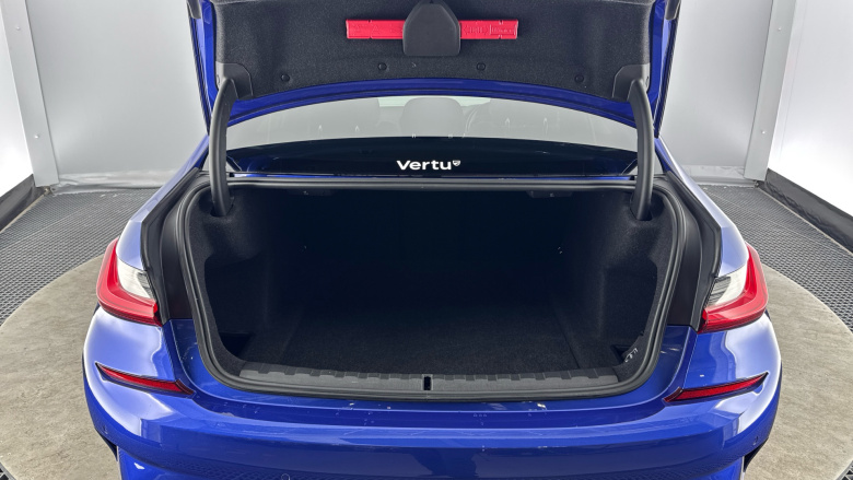 BMW 3 Series 320d M Sport 4dr Step Auto Diesel Saloon